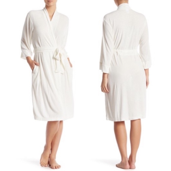 Natori Other - Natori Spa Bath Robe